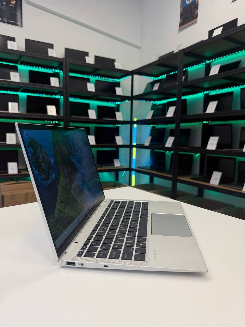 HP EliteBook x360 1040 G7 Touch