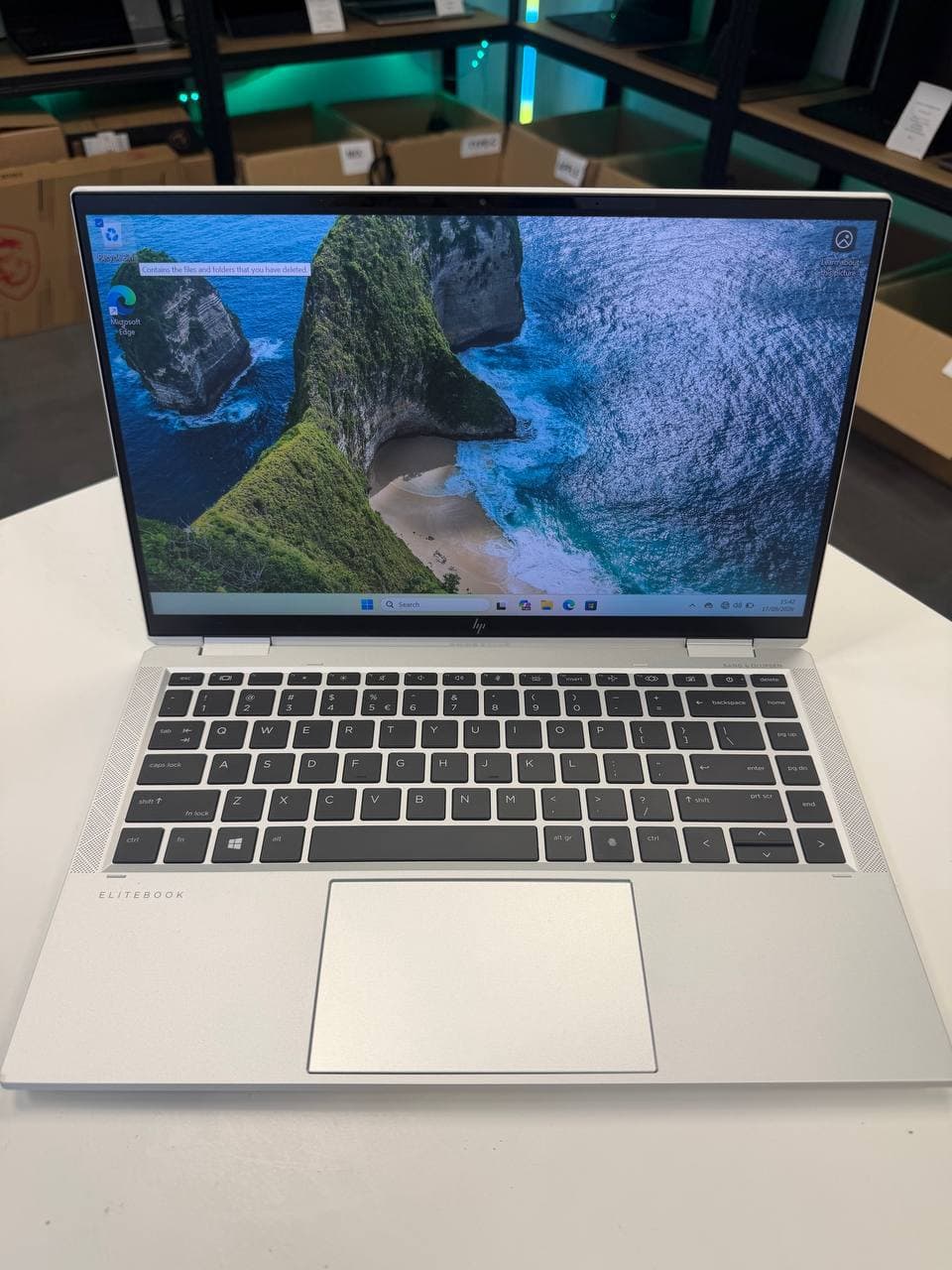 HP EliteBook x360 1040 G7 Touch